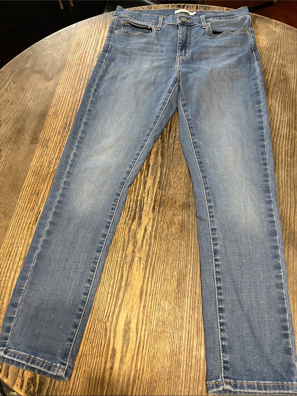 Levi’s Slimming Skinny Jeans